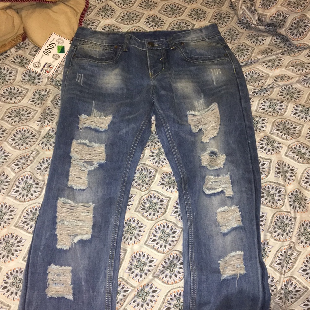 Ripped Jeans